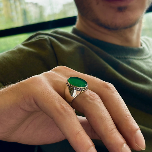 925 Sterling Silver Greek Patterned Oval Green Agate Stone Men's Ring